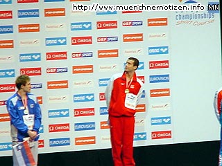 Markus Rogan bei der Siegerehrung