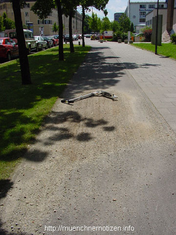hier kam es zum Sturz mit dem Scooter